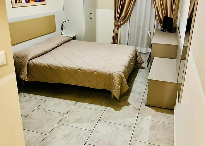 Grand Stella Maris Italia 4* פאלמי