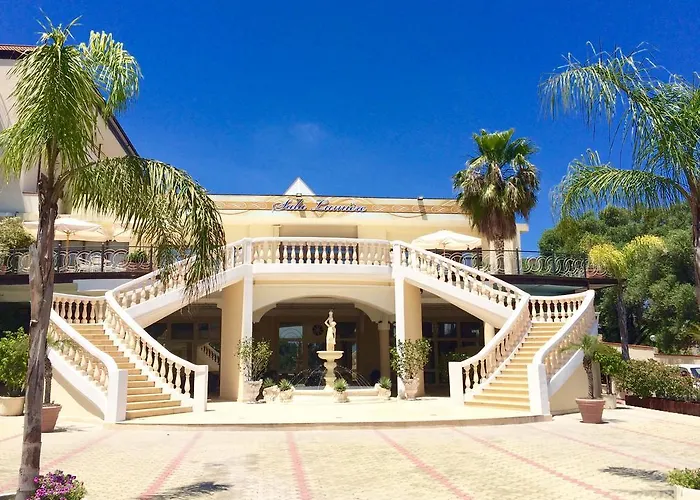 Grand Stella Maris Italia מלון