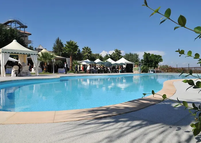 מלון Grand Stella Maris Italia 4*